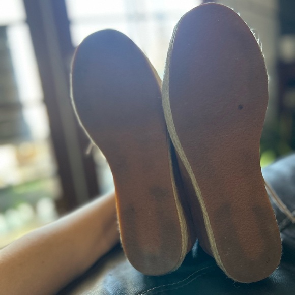 Crown Vintage Women’s Mara Hidden Wedge Tan Leather Moccasin Booties - Size 8 - Picture 3 of 11